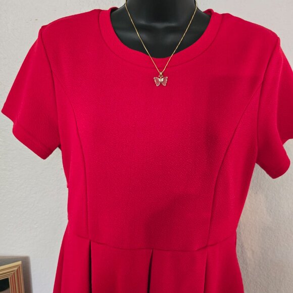 Dress - Picture 3 of 4